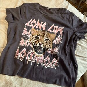 Brand New Cropped Band Tee ; bright pink accents & leopard